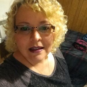 Meet your Posher, Rene